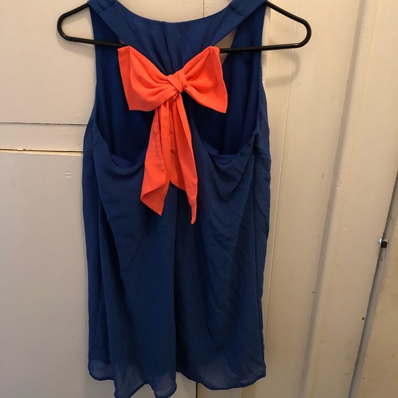 Blue flowy dress size M with pink bow - Picture 2 of 3